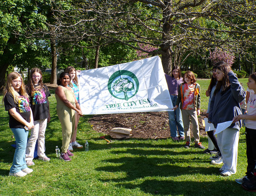 Shade Tree Holds Annual Arbor Day Program with Nettingham Middle School Environmental Club Students